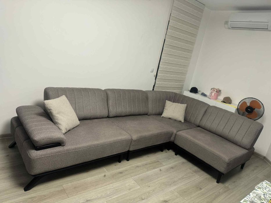 Нов модерен диван