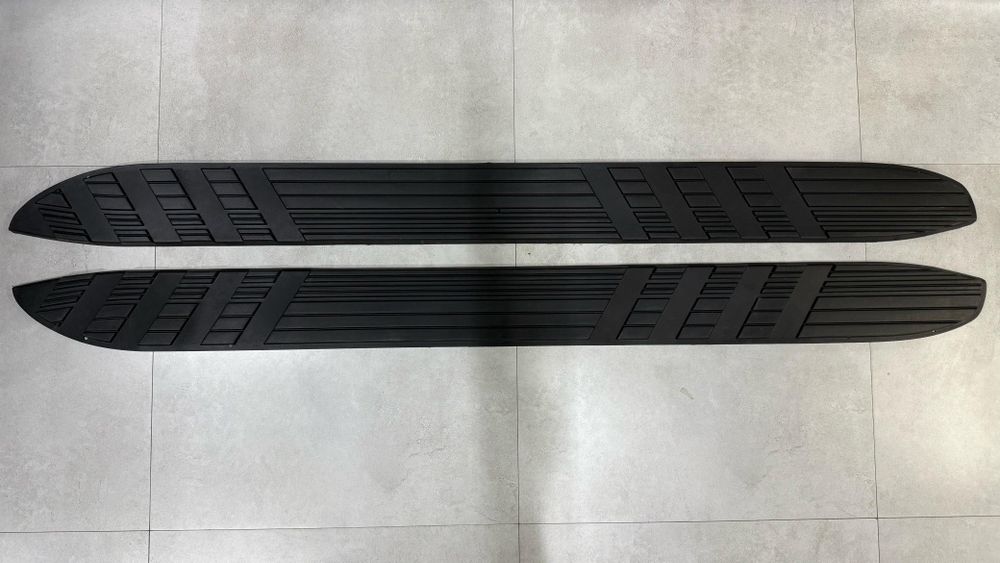 Накладка порога на Toyota Land Cruiser Prado 120