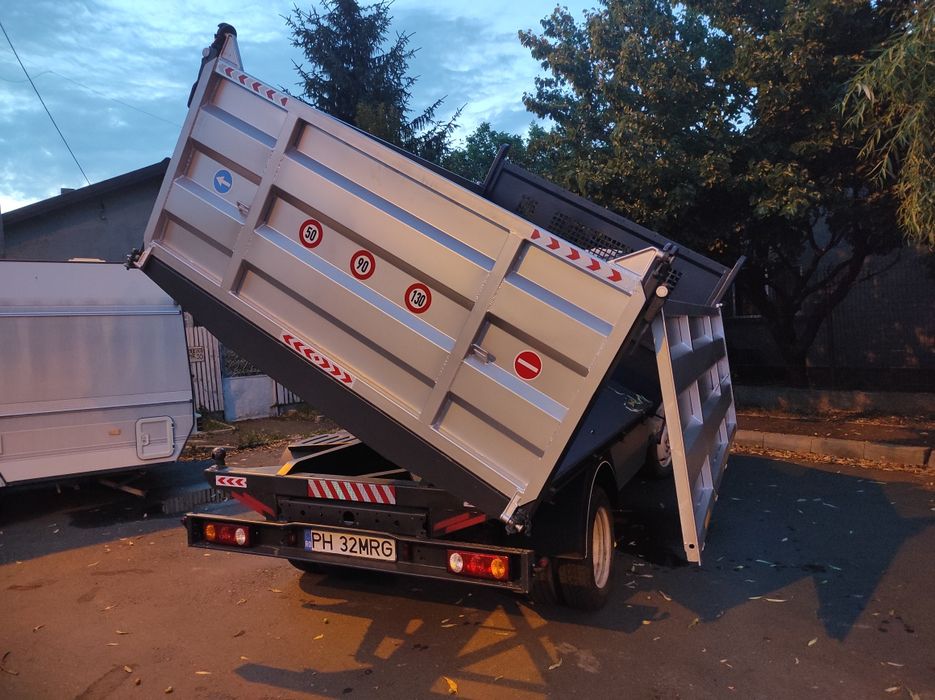 Bena basculabila Lada si platouri autoplatforme la comandă