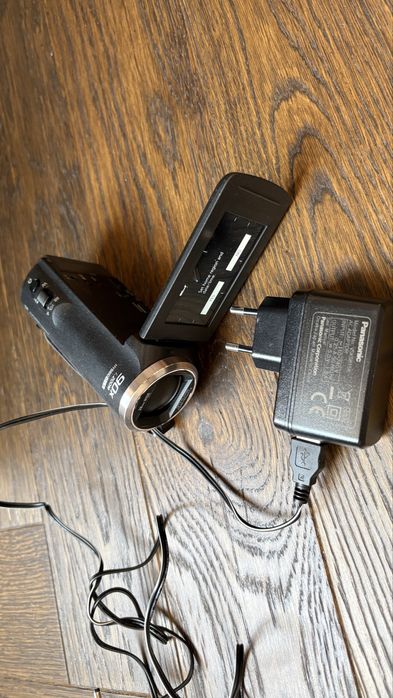 видеокамера Panasonic HC-V180