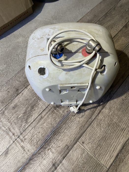 Бойлер 10 литров