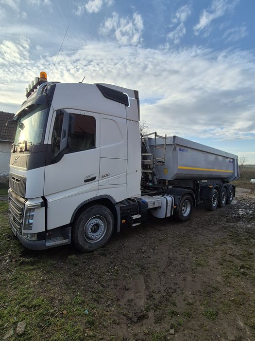 Ansamblu basculabil Volvo+ Schmitz