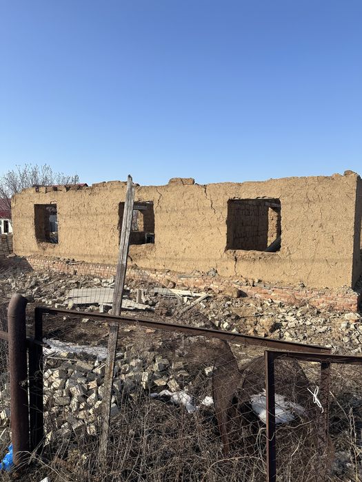 Отдам саман даром на саморазбор