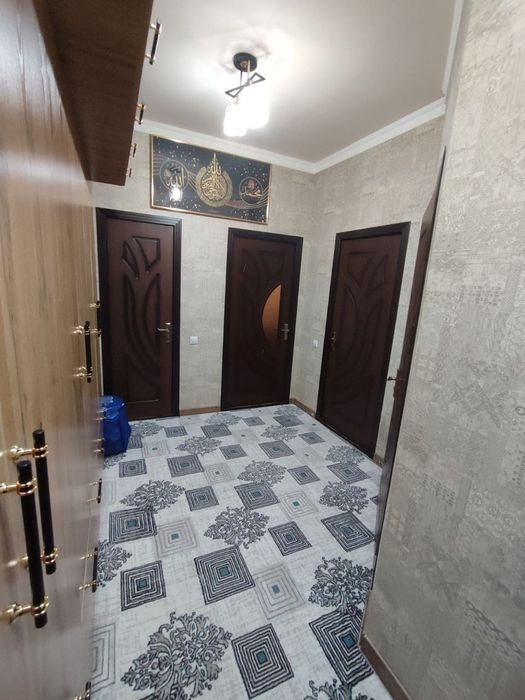 Kvartira sotiladi Kelishilgan holatda mebel texnikalari qoladi