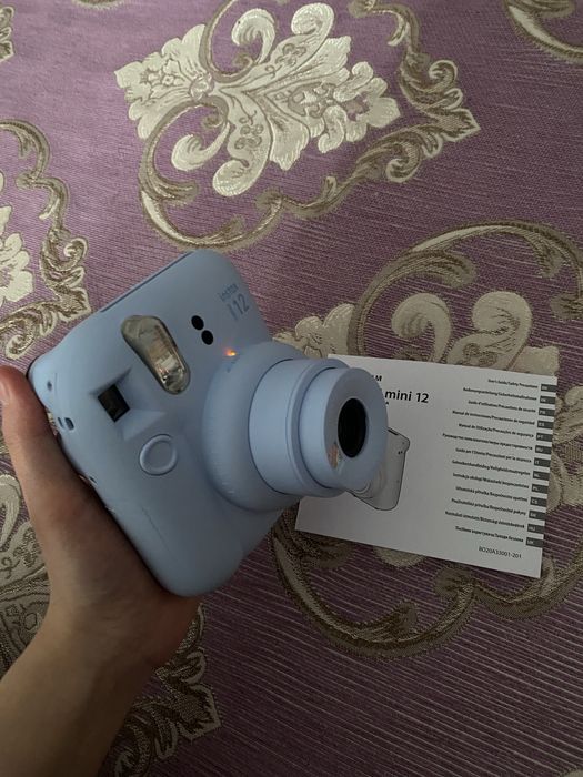 фотоапарат Instax 12 mini