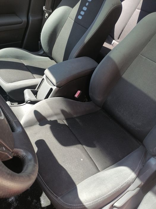 Vând sau schimb Renault Megane cu golf  5