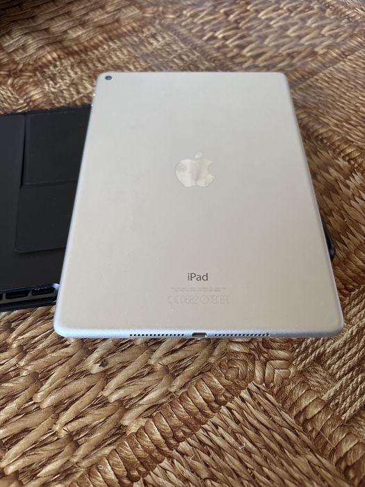 Apple iPad 2 a1566