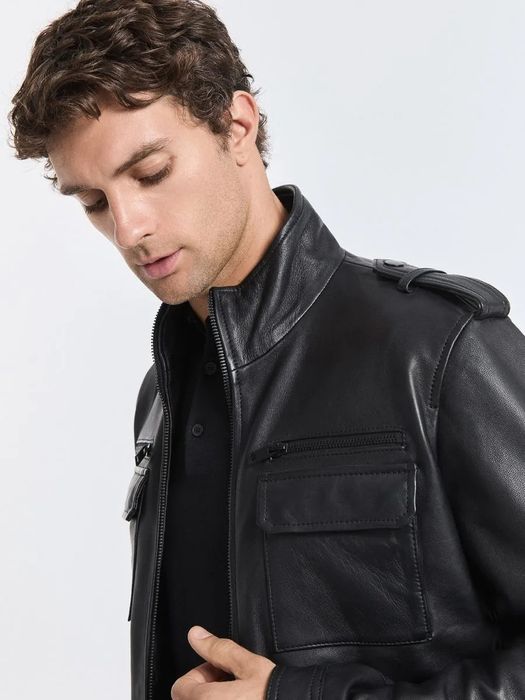 Мужская кожаная куртка