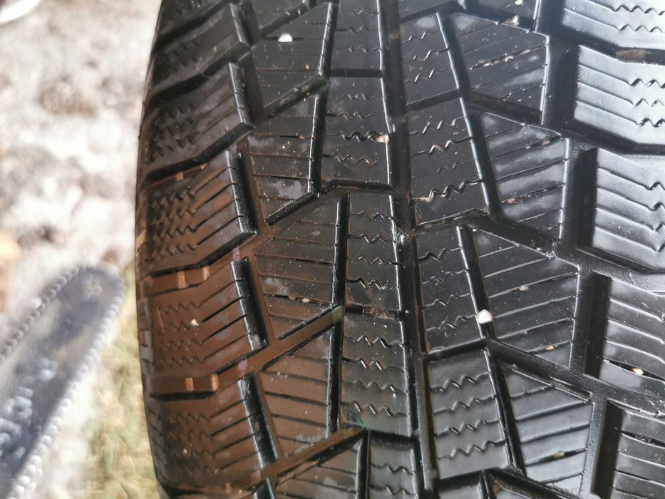 Продавам зимни гуми 185 / 55 15
