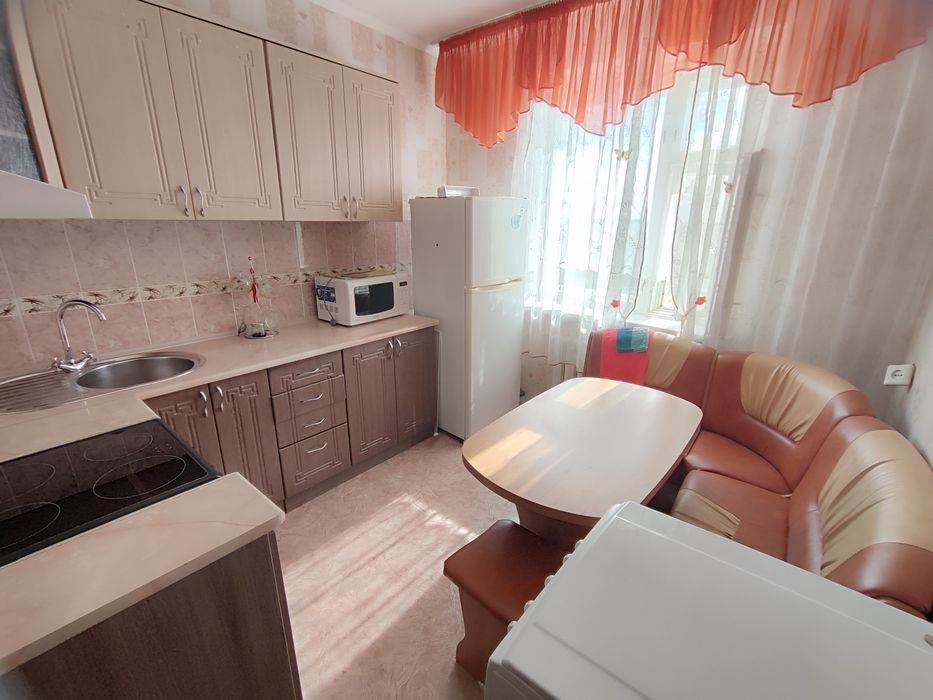 2-комн кв (9-37, 7 эт)