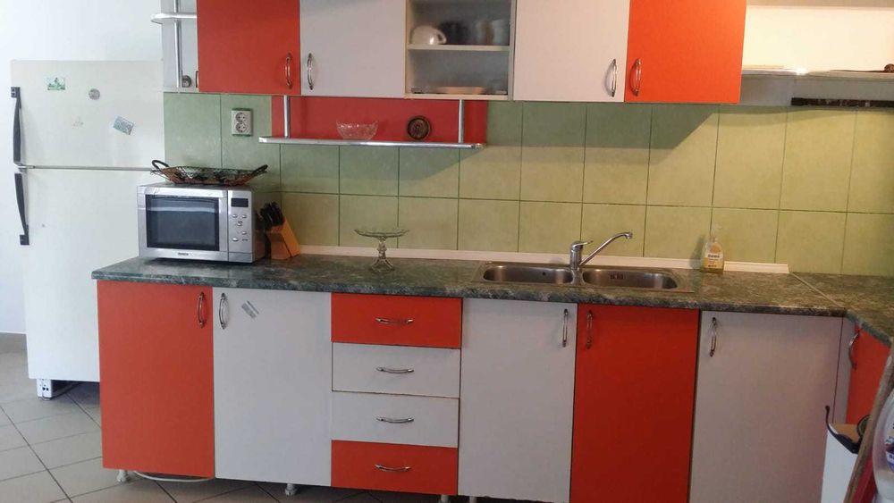 ofer spre inchiriere apartament 3 camere