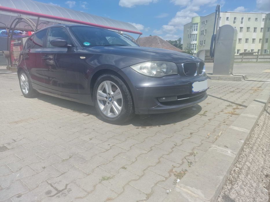 BMW Seria 1 116i Facelift-Modell 1.6