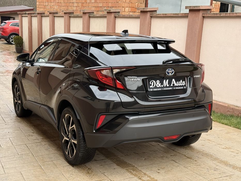 Toyota C-hr 1.8 HYBRID 122cp 72.000 Km An 2021/06 + Roti iarna