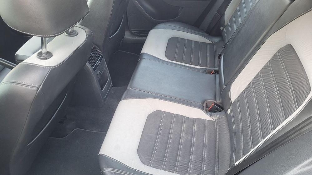 Vând VW JETTA avariat