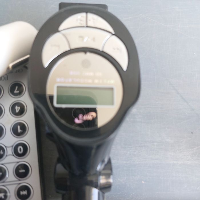 Transmiter BASEUS auto Bluetooth MP3  S-16 2 porturi USB+Bonus 2 tran