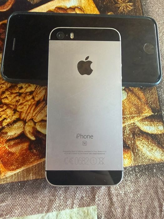 Iphone SE aproape nou