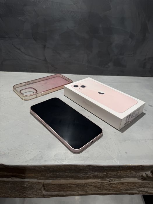КАТО ЧИСТО НОВ Iphone 13 256 GB, 100% батерия