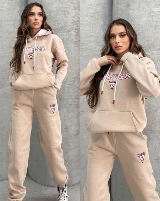 Ватиран дамски екип