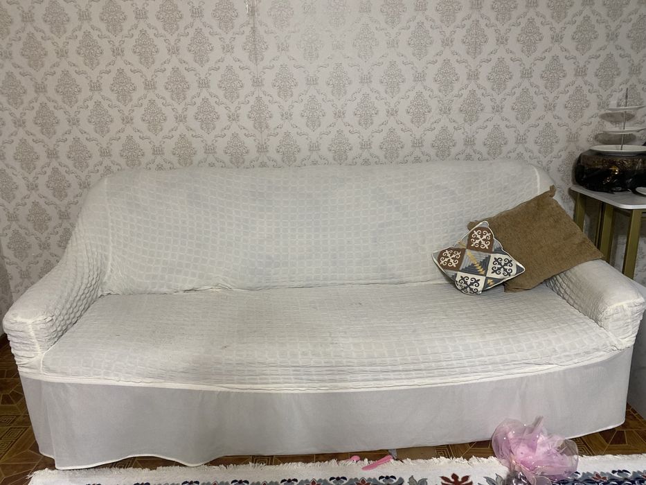 диван сатылады 25000 тг