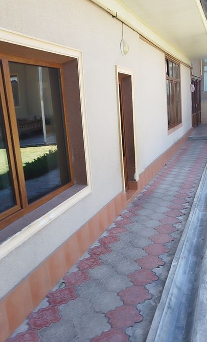 Hovli sotiladi, Ittifoq sentriga yaqinda joyda