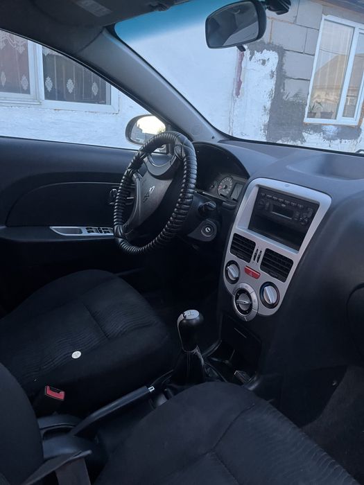 продам машину Chery Bonus