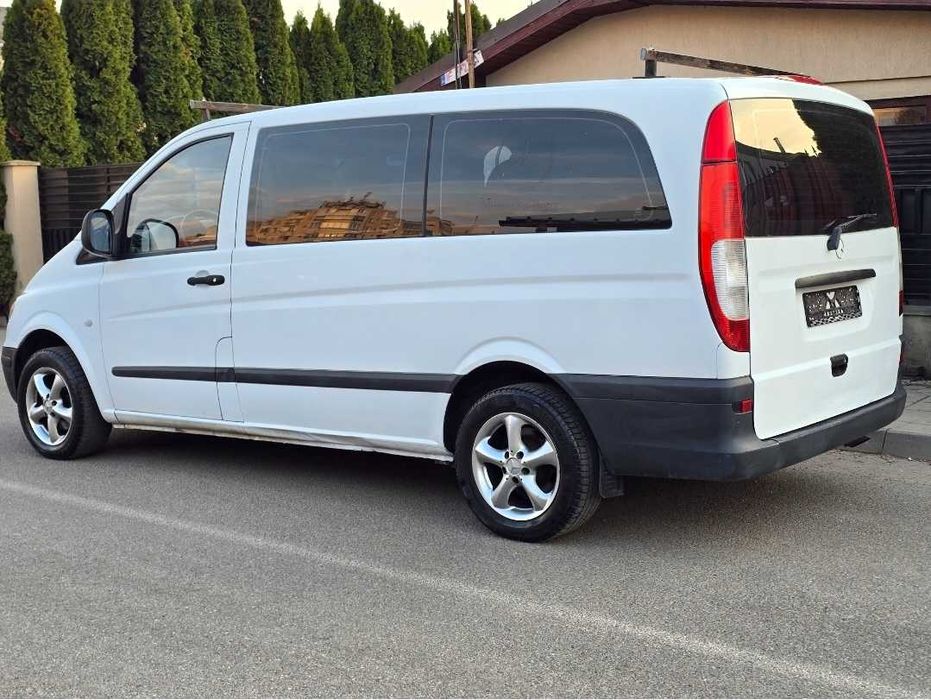Mercedes Vito 2.2d 8+1 locuri