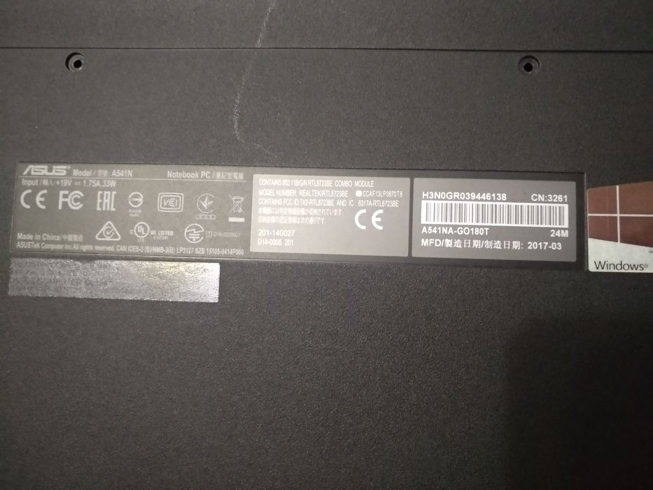 Laptop asus pentru piese, se vinde tot sau pe bucati