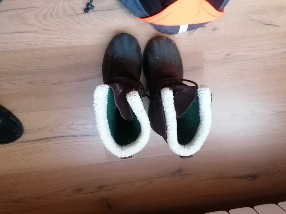 Топла и непотъваща екипировка