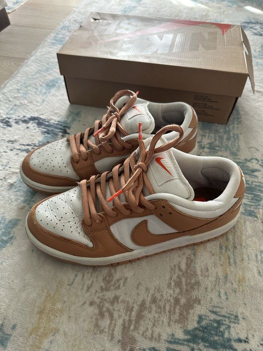 Nike Sb Dunk Low Pro Light Cognac + cutie si sireturi