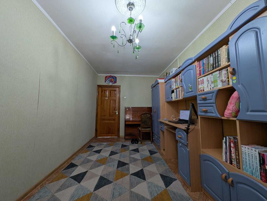 Продажа 4-комнатной квартиры
