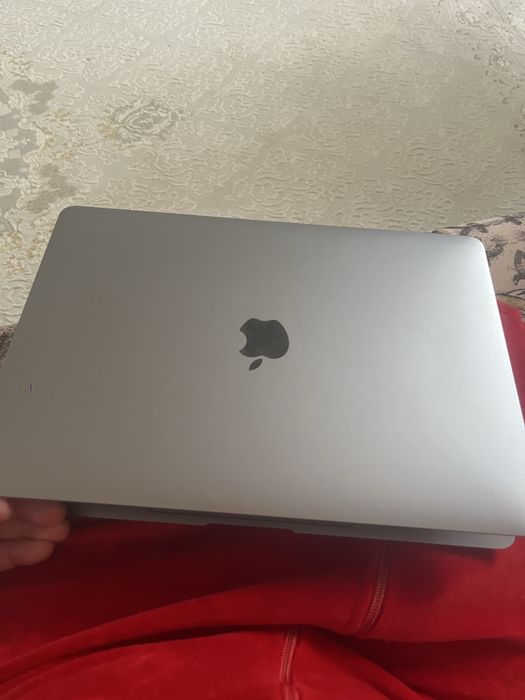 MacBook Air 15.5