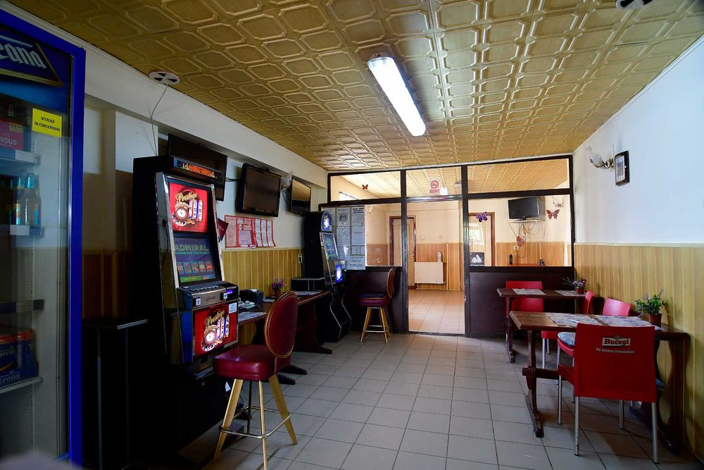 Casă și spațiu comercial Cuci, cu suprafața utilă de 144 mp