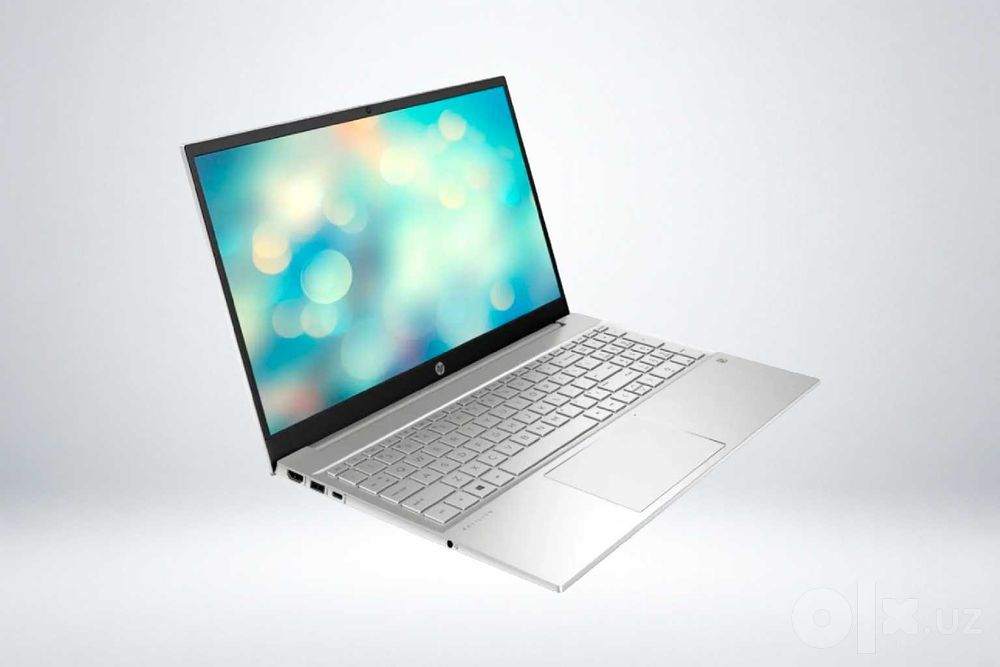 HP Pavilion 15 — 15.6" FHD IPS, Ryzen 5 5500U, 8GB RAM, 512GB SSD