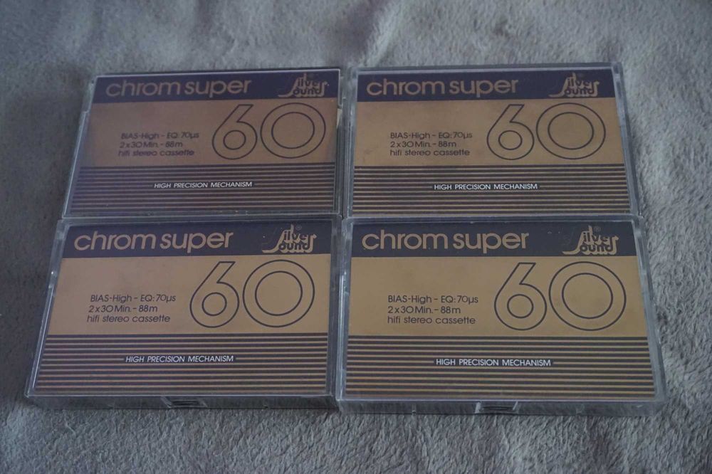 casete audio cu role , crom lot de 4 bucati
