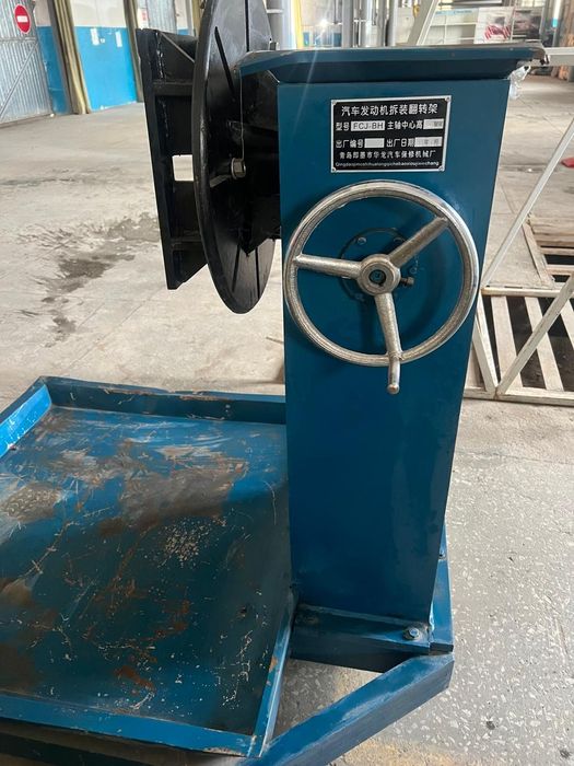 Стенд кантователь для ремонта