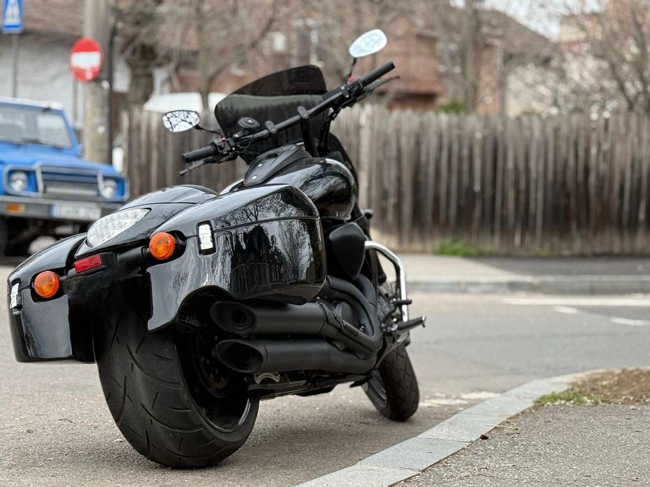 Vand Suzuki Intruder M109