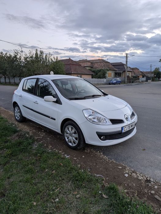 Autoturism Renault Clio