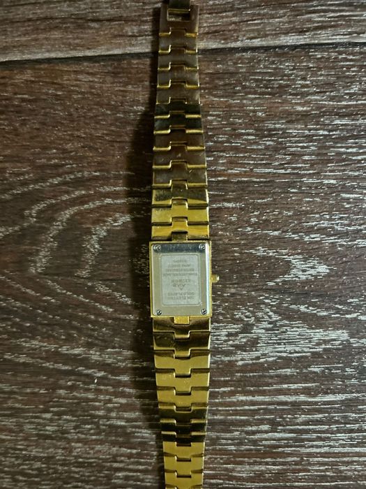 Женские часы Fitron