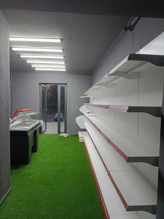 Сдаётся нежилое помещение под магазин/офис в Сергели 8    (1 этаж)