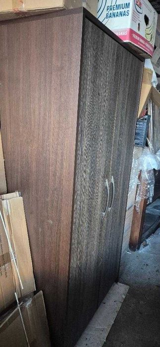 Шкаф венге с рафтове 165 х 80 х 40 см.