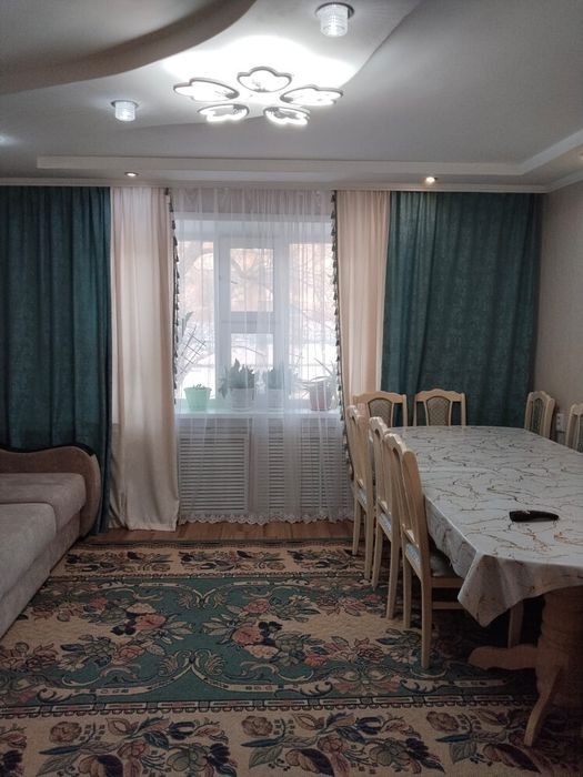 Продам 4 х комн квар. 6-86, 1  этаж.