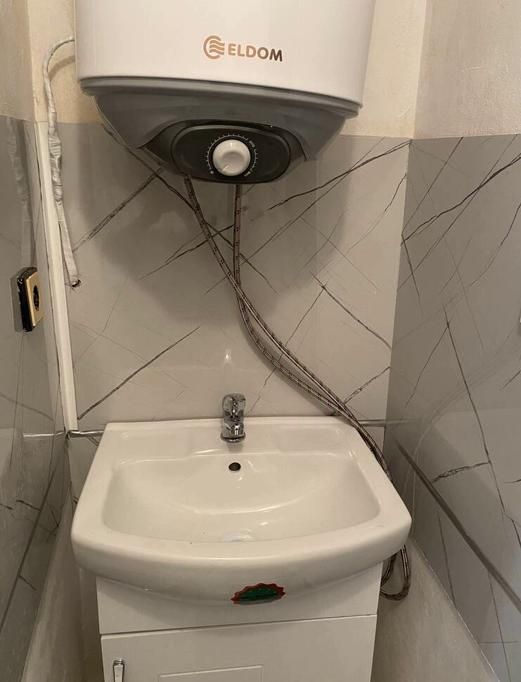 Дава се под наем Едностаен апартамент в Пловдив, Въстанически - 36 кв.м за 200 € - Снимка #4