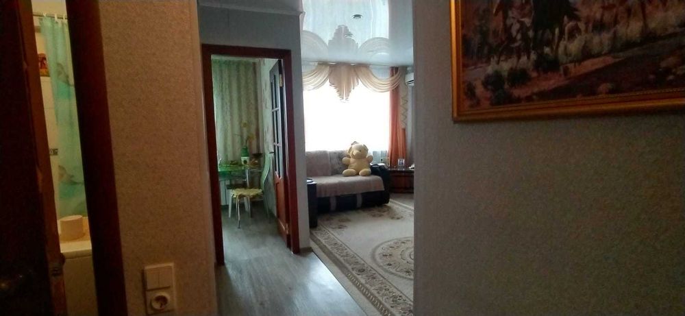 Продам 3х ком квартиру . центр