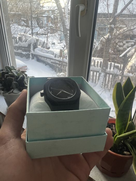 Часы(кварцевые)новые