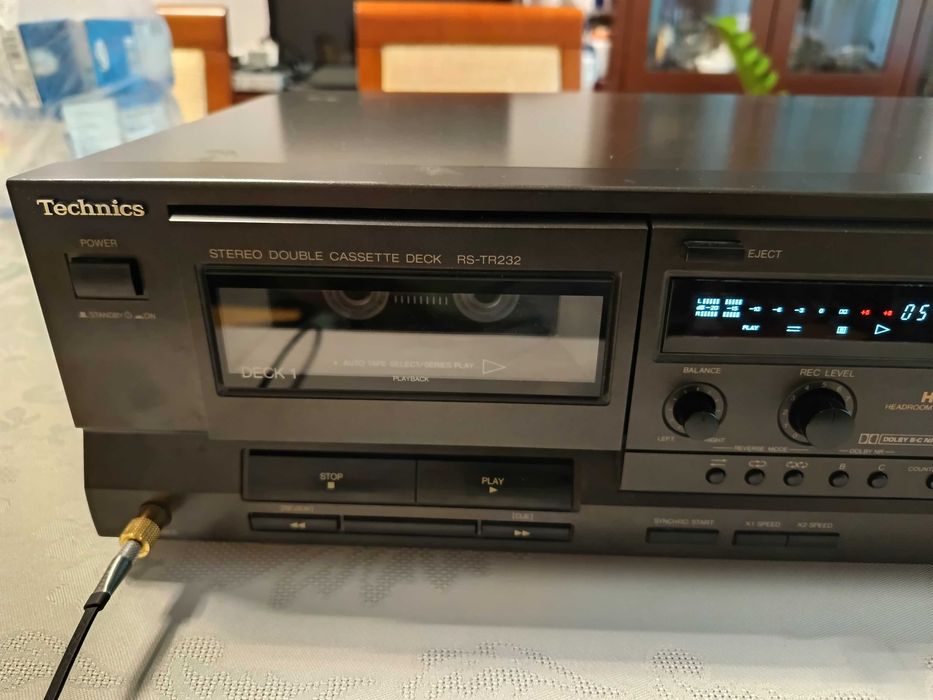 Двукасетен дек Technics