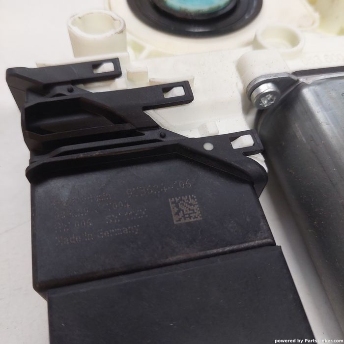 Motoras Macara Geam Stanga Spate Volkswagen Passat (3C2) [ 2005 - 2010