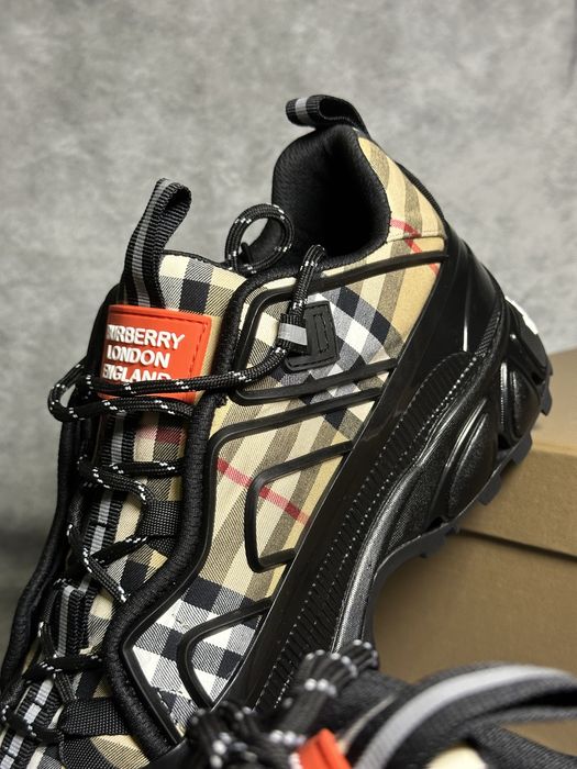 Обувки Burberry Arthur