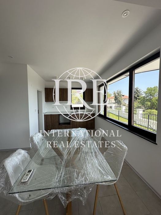 Къща в Добрич, област-гр.Балчик площ 160 цена 264900