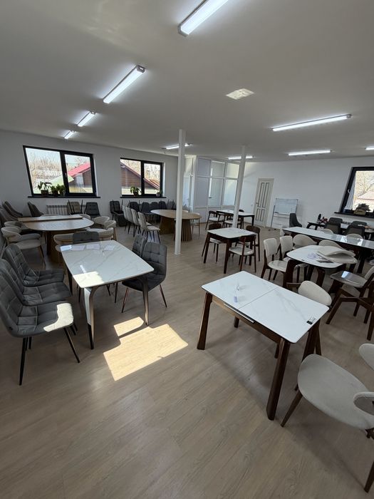 Кухонный мебель столы и стулья