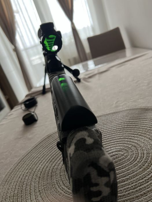 Închiriez sniper airsoft premium + lunetă iluminată + bipod